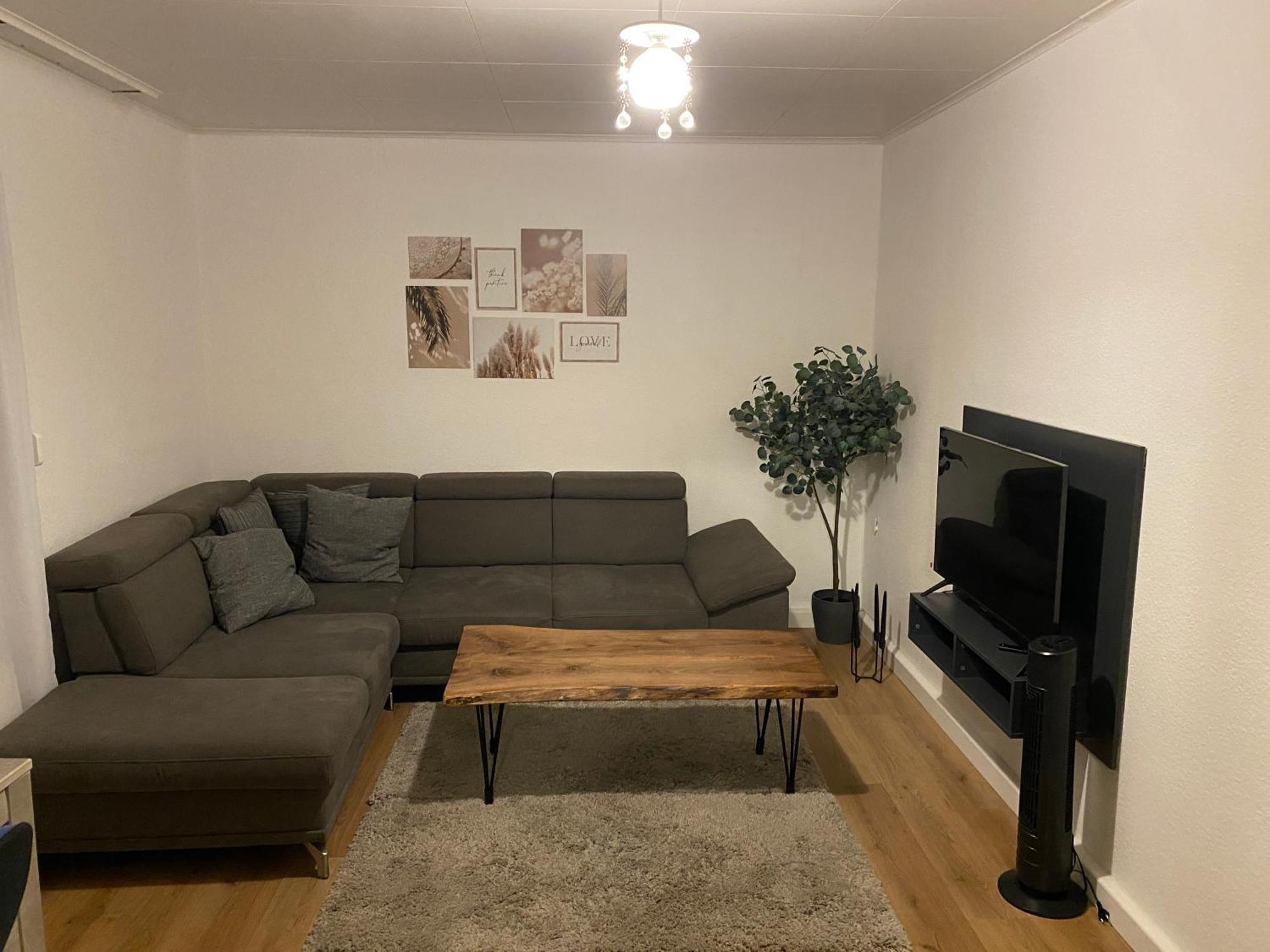 Schoene Und Sehr Zentrale Wohnung Im Herzen Von Гелзенкирхен Екстериор снимка